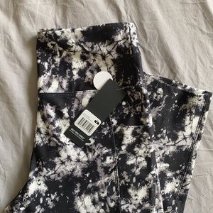 Bally Total Women’s High Rise Ankle Legging